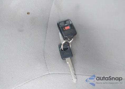 2006 Ford E-350 Super Duty Chateau/Xl/Xlt from USA, damaged, VIN 1FBNE31L06DA61632